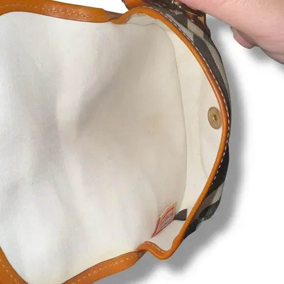 Dooney & Bourke Giraffe Print Leather Tote Purse w/ Matching Clutch & Key Case - Picture 11 of 11